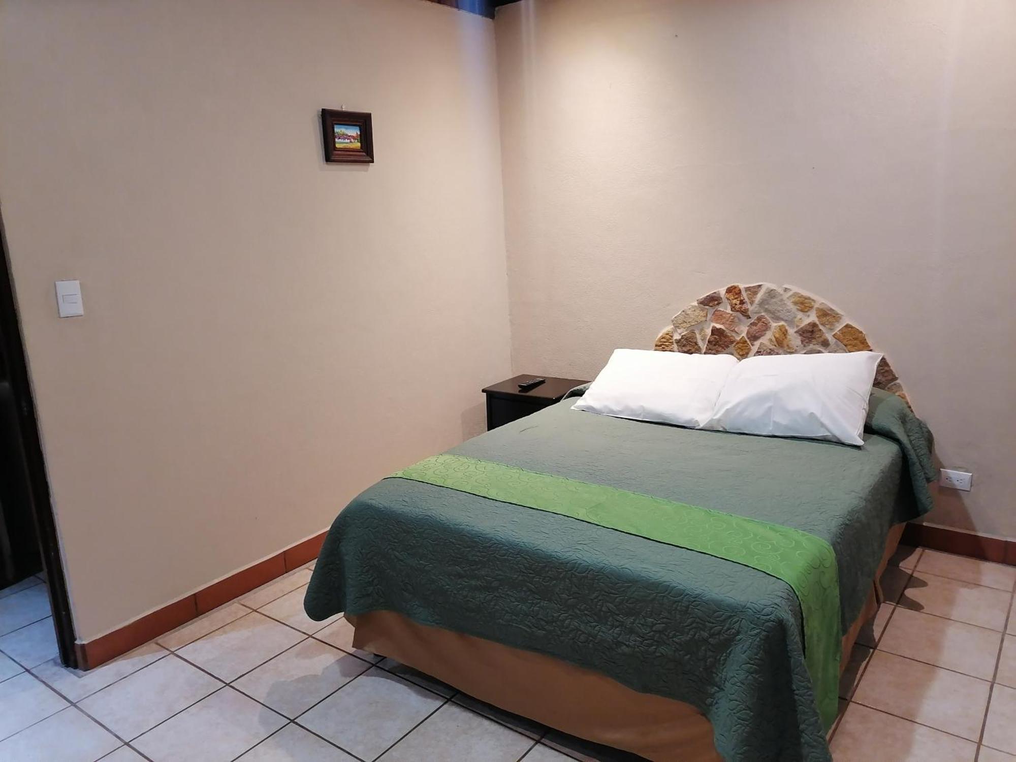 Hotel Cibeles Resort Heredia Exterior photo