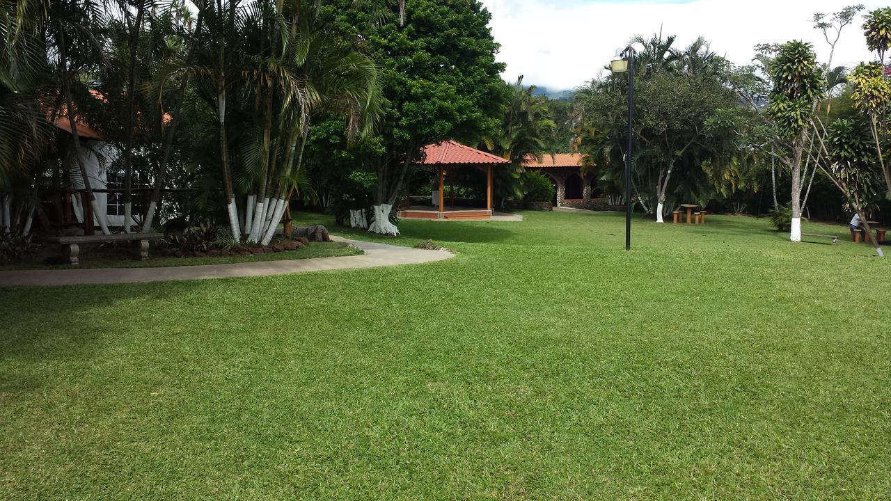 Hotel Cibeles Resort Heredia Exterior photo
