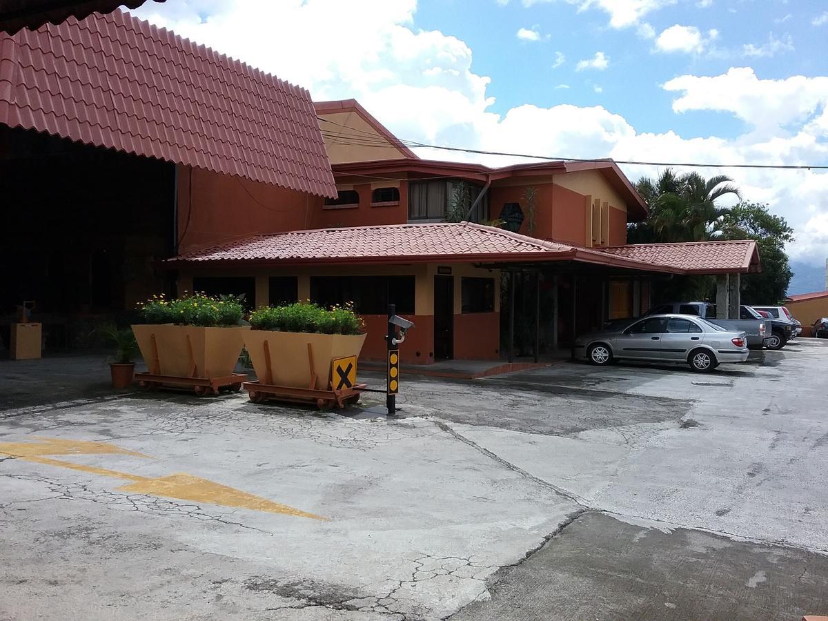 Hotel Cibeles Resort Heredia Exterior photo